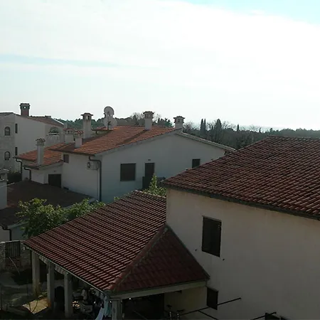 Maller Appartamento Rovigno