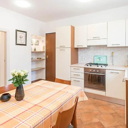 Maller * ロヴィニ