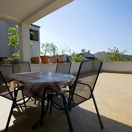 Maller Apartment *